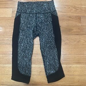 Lululemon Cropped Leggings